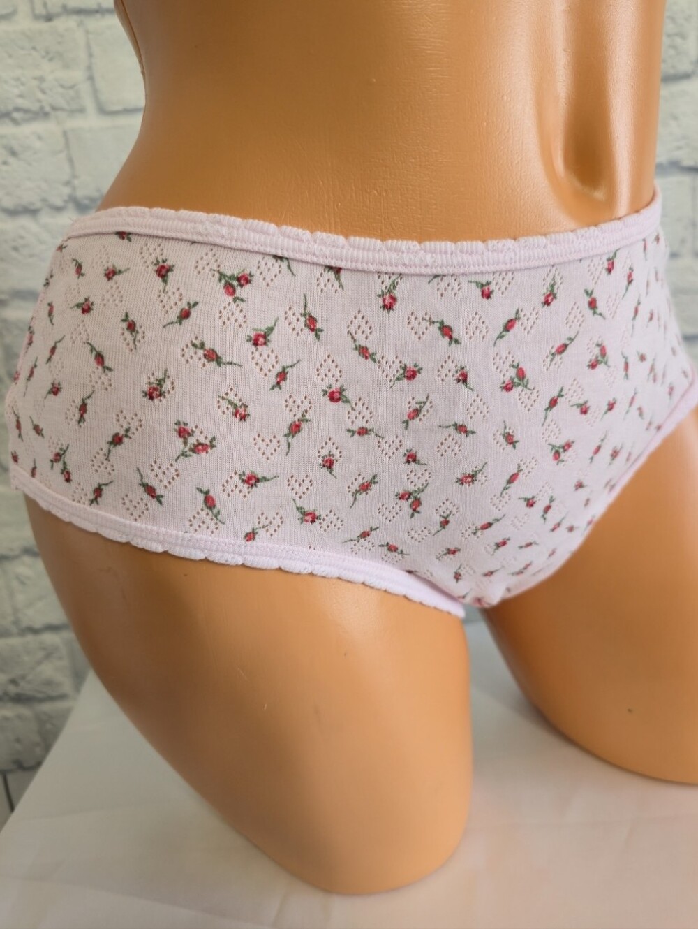 PINK Victoria's Secret Floral Pink Heart Pointelle Cotton Cheeky Cheekster New L